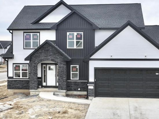 540 Autumn Ridge Court, Oregon, WI 53575