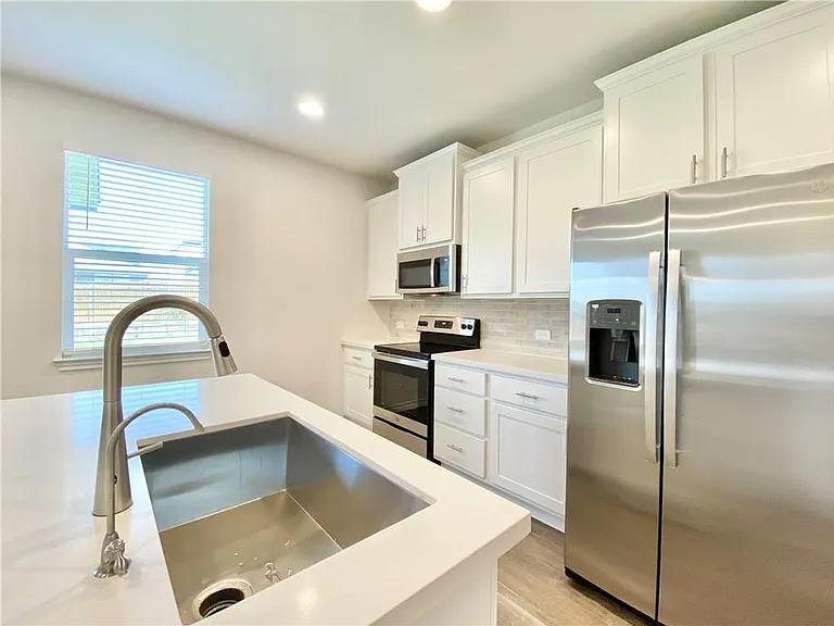 208 Caisson Trl — Photo 14