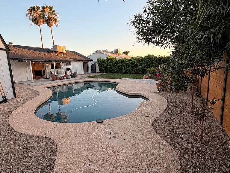 1318 W Tonopah Dr — Photo 36