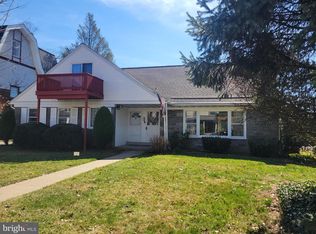 11 Tenby Rd, Havertown, PA 19083