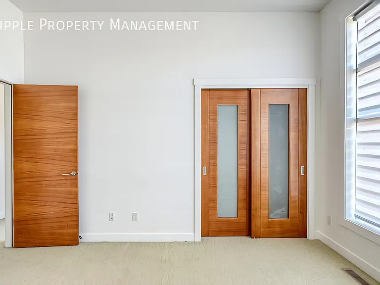 1530 Bayside Ave SW #303 — Photo 7