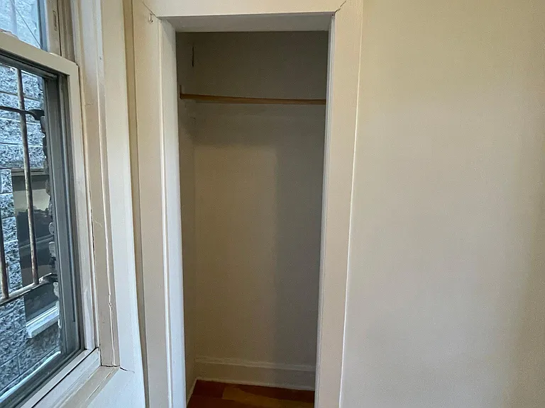 1450 W Chicago Ave #3 — Photo 4