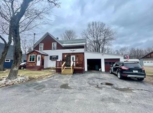 39 Washington St, Gorham, NH 03581