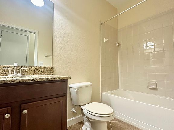 4th image of 5302 Cortland Dr