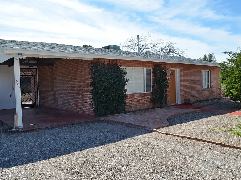 3002 E Copper St — Photo 42