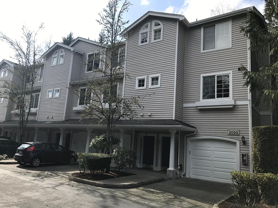 1st image of 2020 132nd Ave SE APT 202