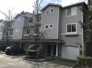 2020 132nd Ave SE APT 202, Bellevue, WA 98005
