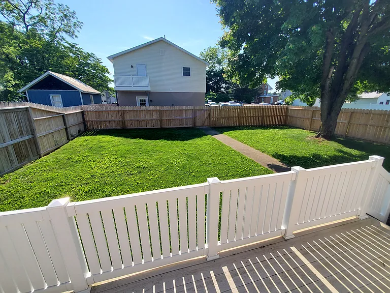 13813 Village Mill Dr — Photo 2