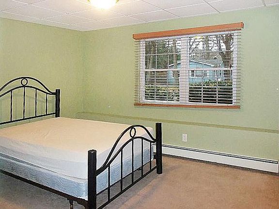 4th image of 15 Beech St