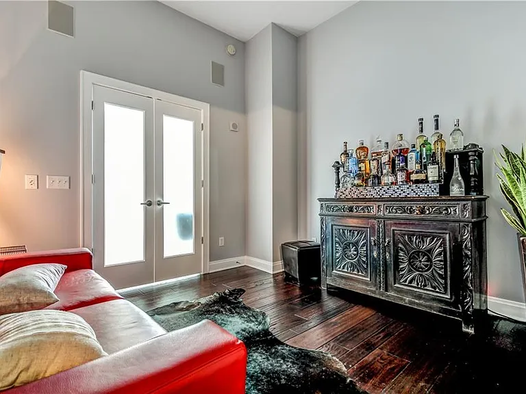 905 Juniper St NE #802 — Photo 15