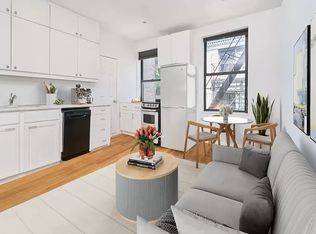 435 E 9th St APT 3RR, New York, NY 10009