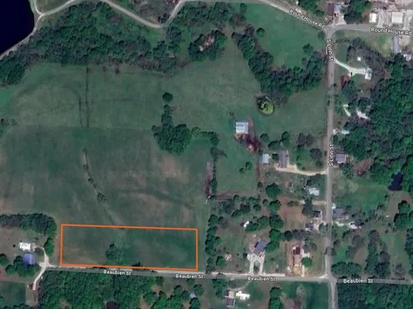 0 Beaubien St, Bevier, MO 63532