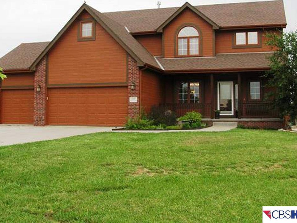 1st image of 1043 Lakeview Dr