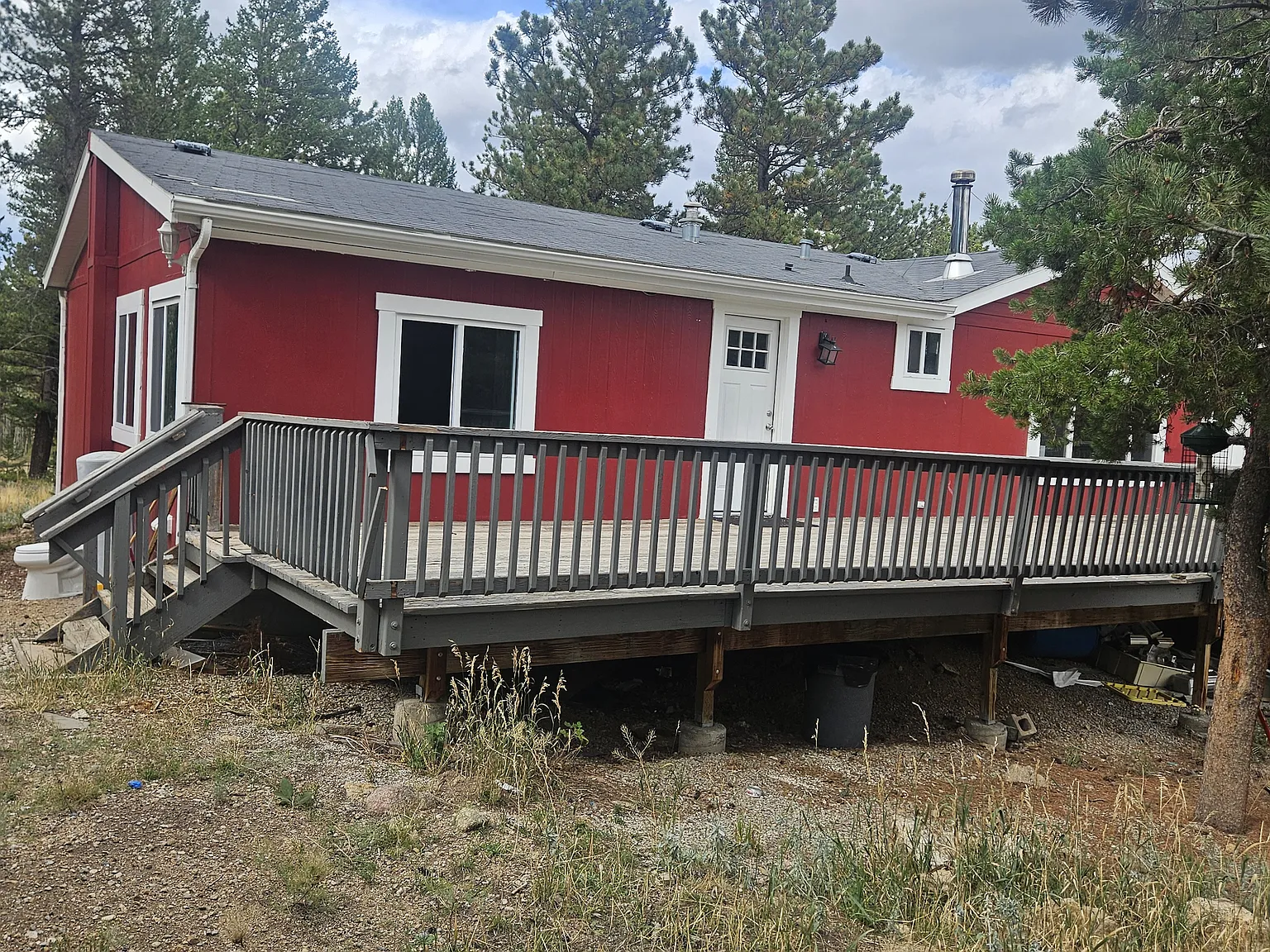 5 bed, 2592 sqft, $2,800 — Photo 1