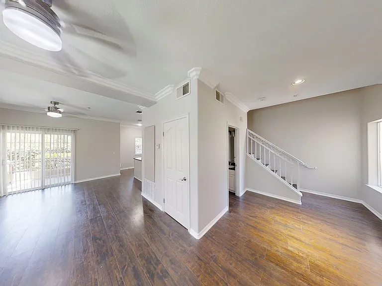 1200 E Highland Ave #402 — Photo 9