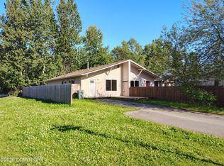 301 Dannilyn Cir, Anchorage, AK 99504