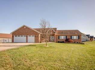 2018 Cerney Ct, Millstadt, IL 62260