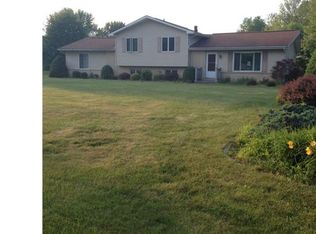 3117 Queen Rd, Ravenna, OH 44266