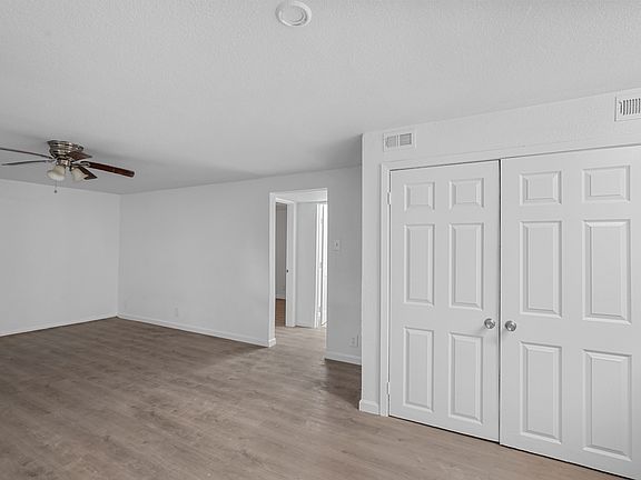 5th image of 120 E Monterey St #120