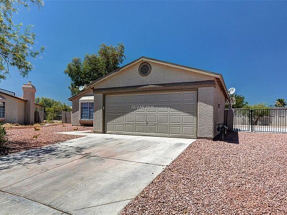 2nd image of 3710 Rolling Cloud Dr