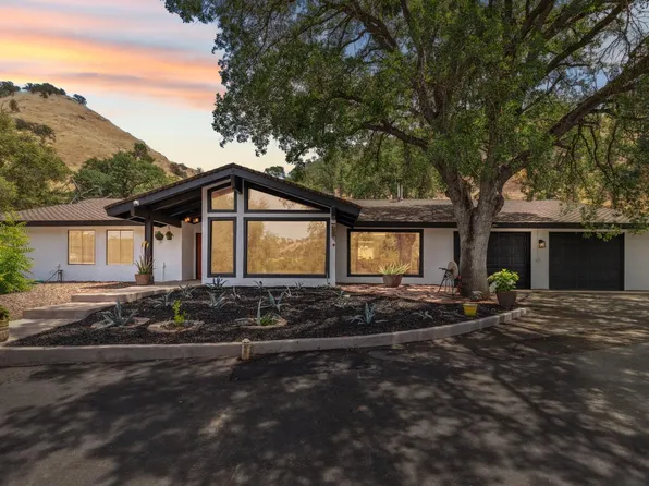 18371 Tollhouse Rd, Clovis, CA 93619