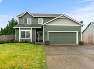 752 Meadowlawn Pl, Molalla, OR