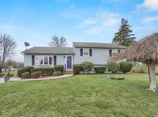 4 Colt Pl, Newburgh, NY 12550