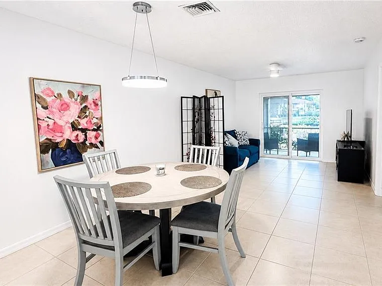 Treetops Dr — Photo 7