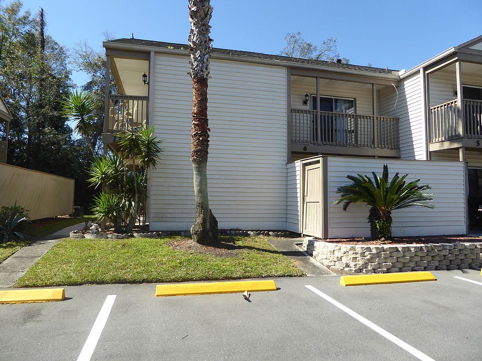 1st image of 2300 Twelve Oaks Dr APT D6