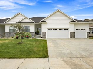931 Commercial St, Lisbon, IA 52253