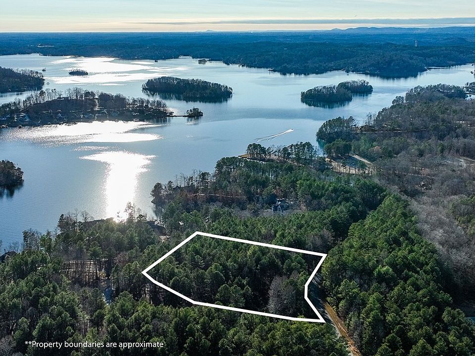 1st image of 219 Brookhollow Trl