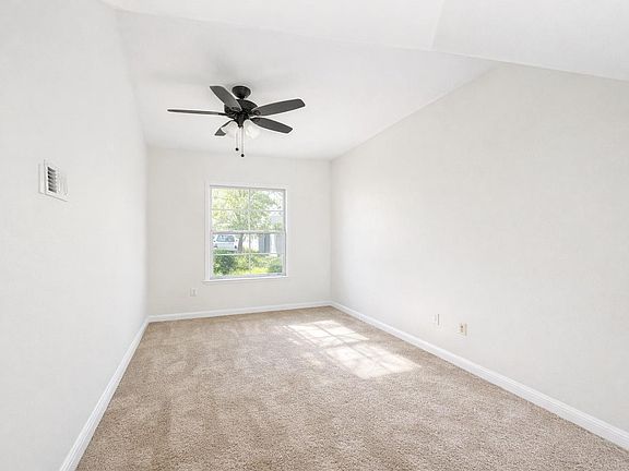 3rd image of 2220 Ripple Creek Dr
