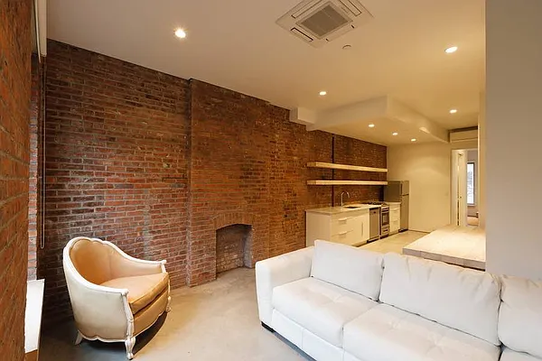 Rented by Capital Realty Investors, Inc | media 154