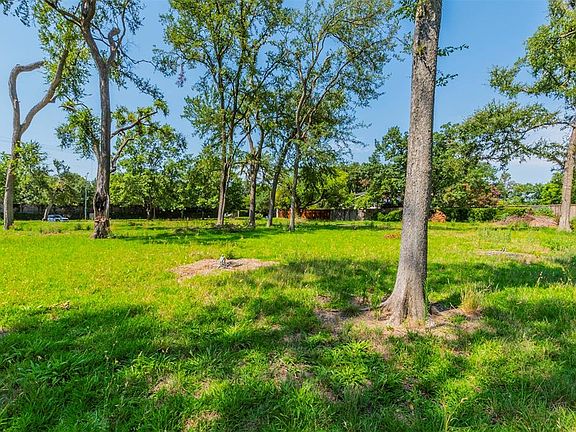 3rd image of 4625 Walnut Hill Ln Lot 2