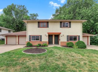 6218 France Ave S, Edina, MN 55410