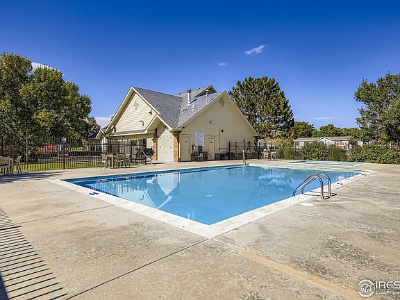 4th image of 4210 Cedar Ln #185