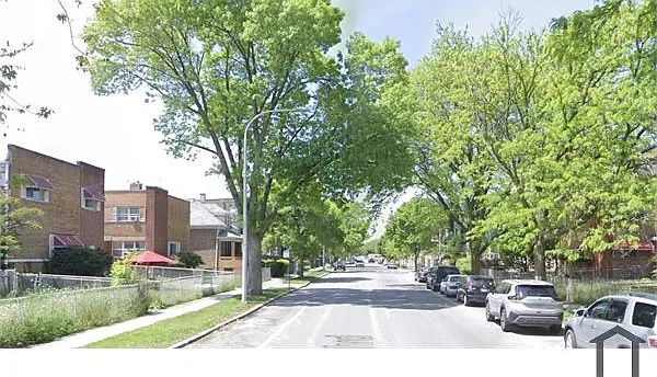 5047 W Jackson Blvd #C — Photo 3