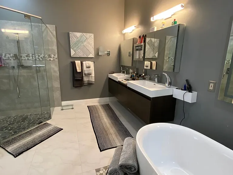 830 Bailey St — Photo 13