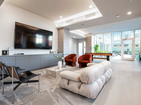 1440 Amsterdam Avenue image 16 of 19