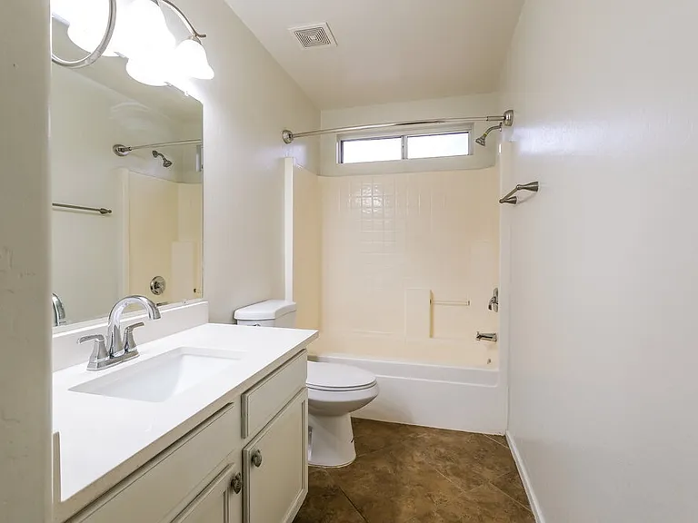 22614 W Papago St — Photo 15