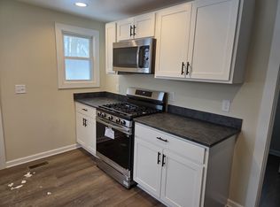 815 Oakland Dr, Kalamazoo, MI 49008