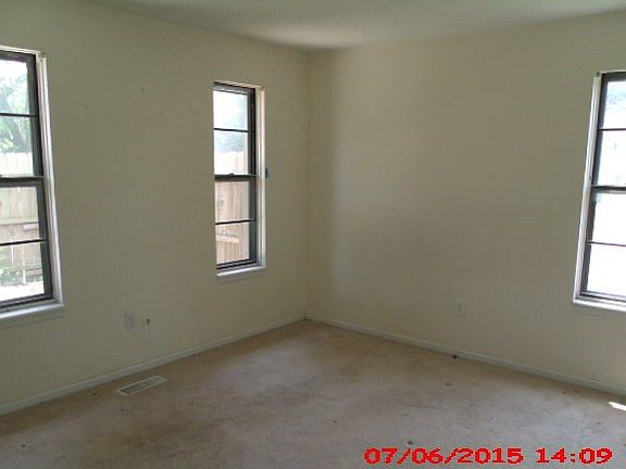 5th image of 14015 Ballantrae Dr