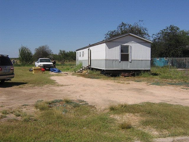 2nd image of 21311 Coral Ct