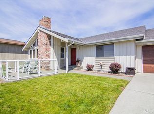 732 Palisades Dr, Coupeville, WA 98239