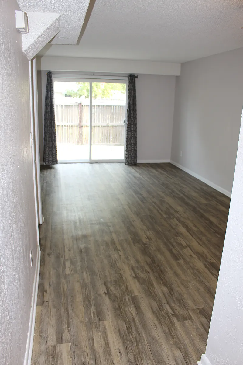 Building Photo - Ingallnook