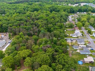 4414 Purple Martins Rd, Pasadena, MD 21122