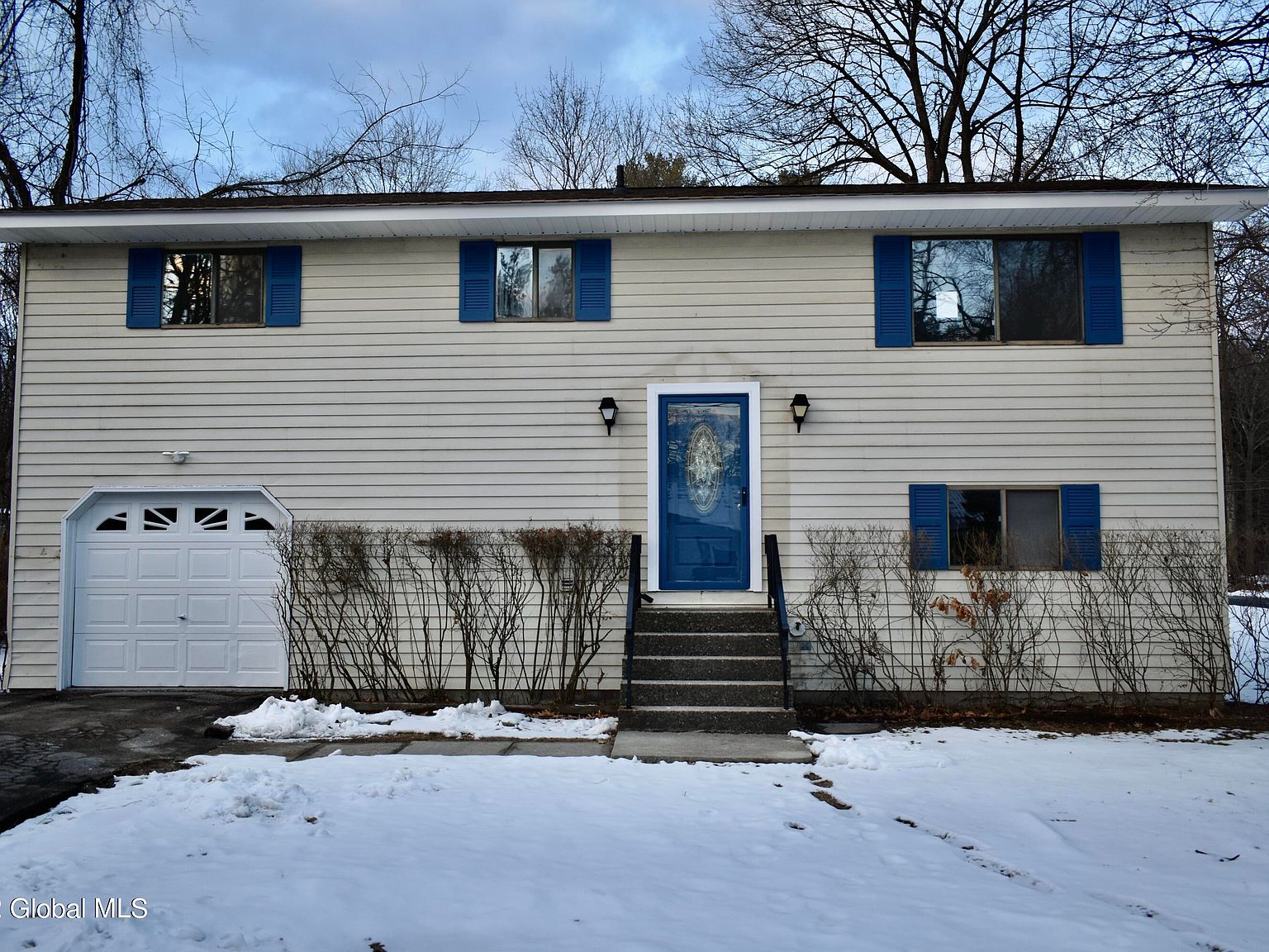 17 Beach Avenue, Niverville, NY 12130 Zillow