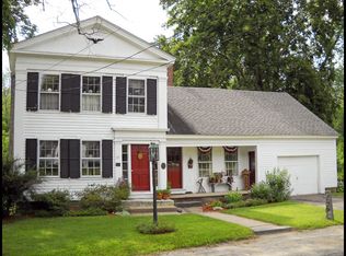 59 Petersham Rd, Hardwick, MA 01037