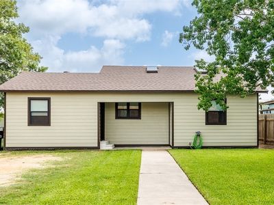 606 E Prairie St, Cuero, TX, 77954