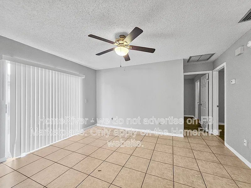 2 bed, 2.0 bath, 864 sqft, $1,395 — Photo 4